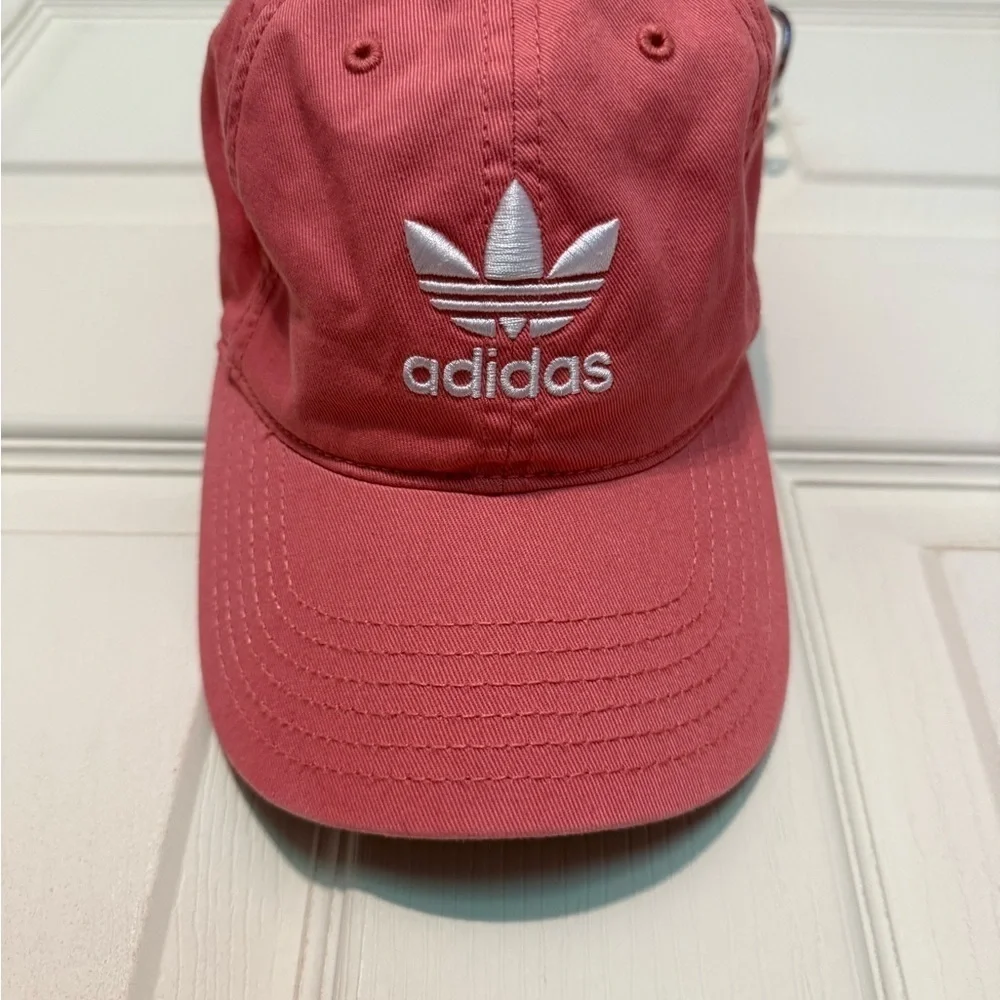 Adidas Classic Coral Peach Pink Ladies Baseball Cap White Logo NWOT